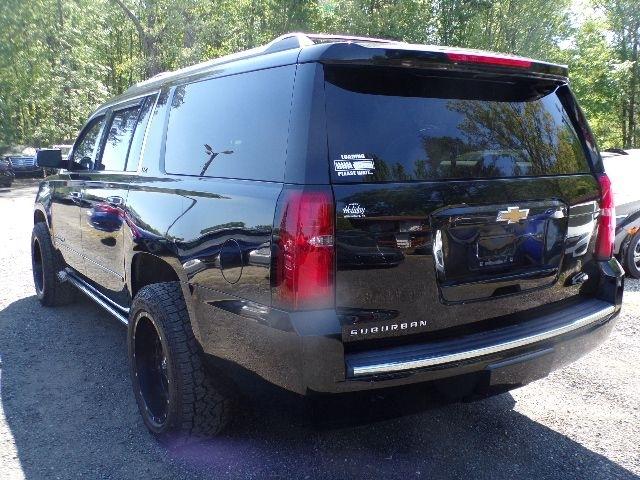 Chevrolet Suburban 4WD 4dr 1500 LTZ 2016