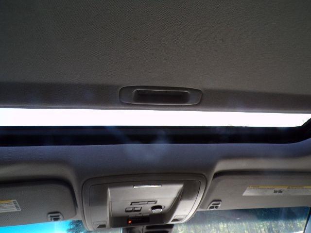 Chevrolet Suburban 4WD 4dr 1500 LTZ 2016