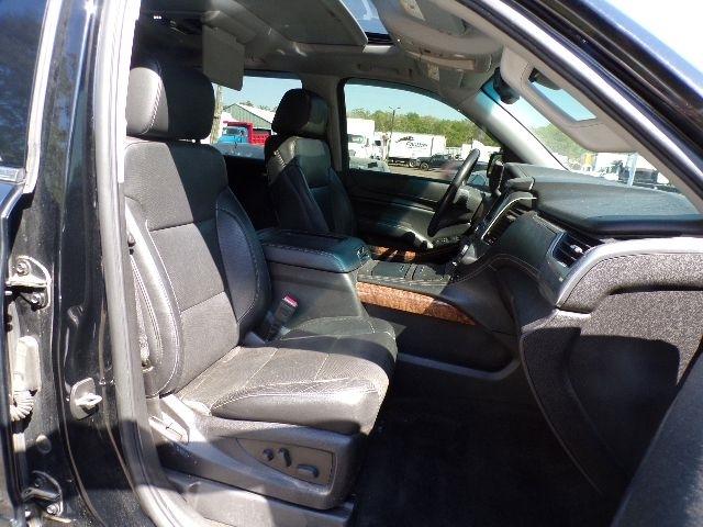 Chevrolet Suburban 4WD 4dr 1500 LTZ 2016