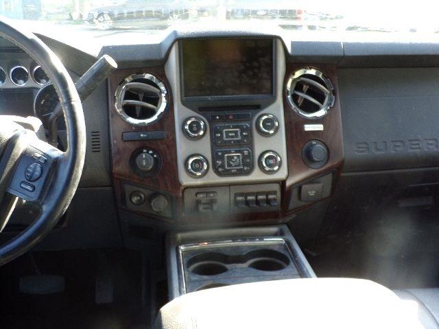 Ford Super Duty F-250 SRW 4WD Crew Cab 172" Platinum 2015