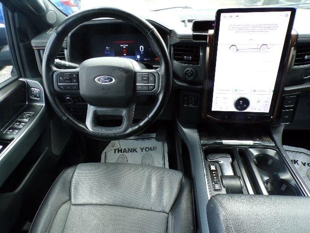 Ford F-150 Lightning Platinum 4WD SuperCrew 5.5' Box 2023
