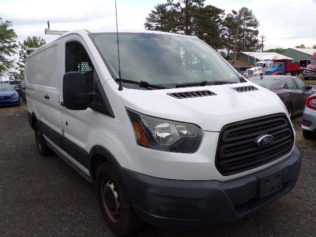 Ford Transit Cargo Van T-150 130" Low Rf 8600 GVWR Swing-Out RH Dr 2016