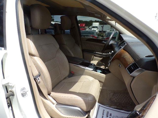 Mercedes-Benz GL-Class 4MATIC 4dr GL 550 2015