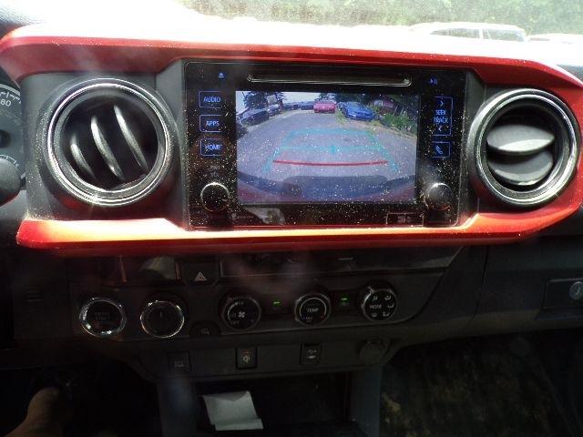 Toyota Tacoma TRD Off Road Double Cab 5' Bed V6 4x4 MT (Natl) 2017