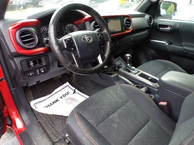 Toyota Tacoma TRD Off Road Double Cab 5' Bed V6 4x4 MT (Natl) 2017