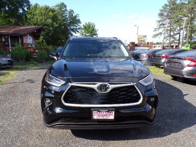 Toyota Highlander XLE AWD (Natl) 2021