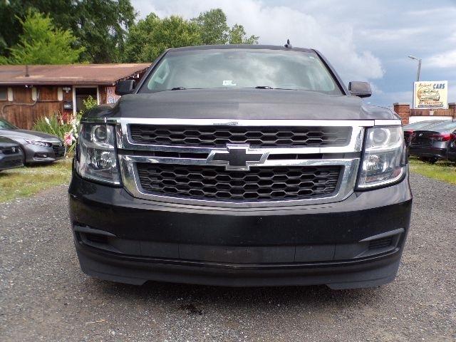 Chevrolet Suburban 4WD 4dr 1500 LS 2017