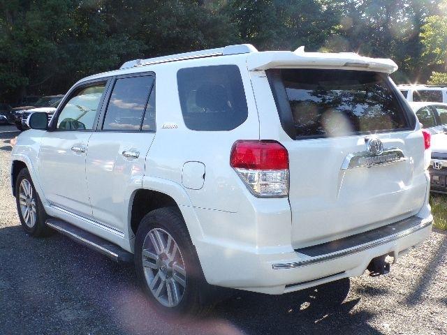 Toyota 4Runner 4WD 4dr V6 Limited (Natl) 2012