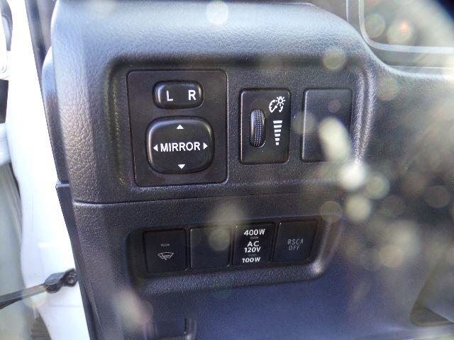 Toyota 4Runner 4WD 4dr V6 Limited (Natl) 2012