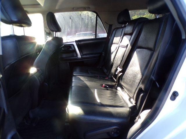 Toyota 4Runner 4WD 4dr V6 Limited (Natl) 2012