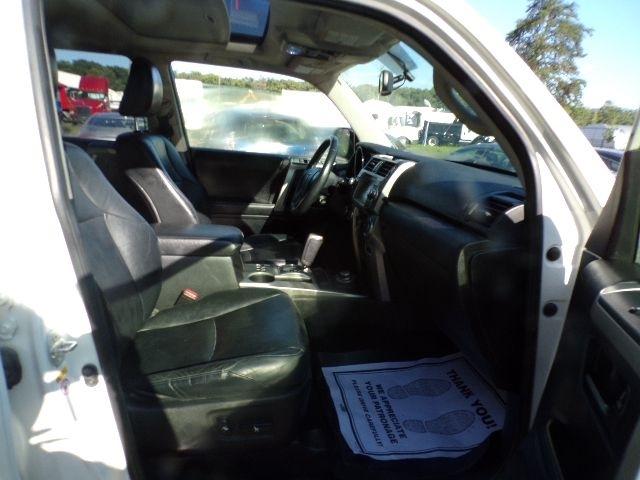 Toyota 4Runner 4WD 4dr V6 Limited (Natl) 2012