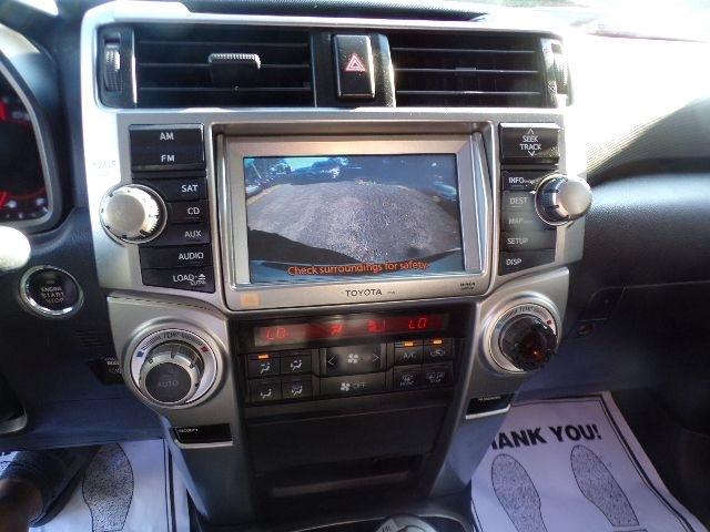 Toyota 4Runner 4WD 4dr V6 Limited (Natl) 2012