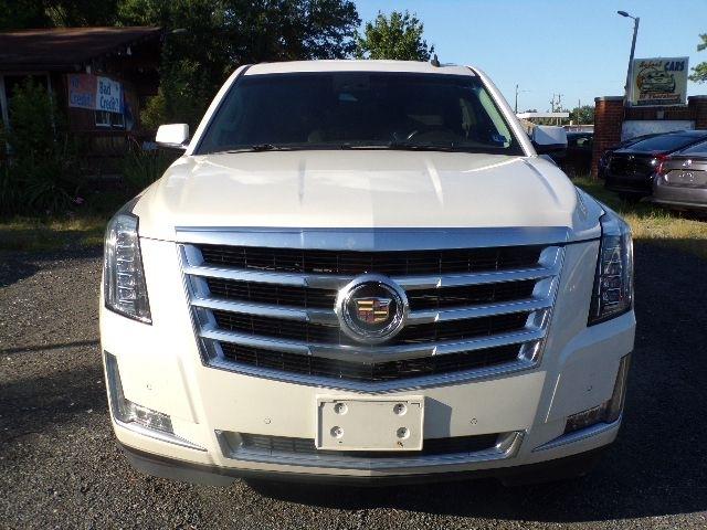 Cadillac Escalade ESV 4WD 4dr Luxury 2015