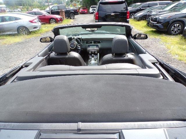 Chevrolet Camaro 2dr Conv 2SS 2011