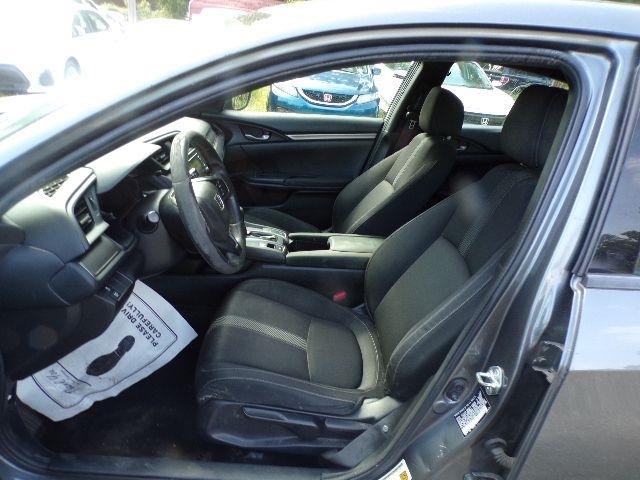 Honda Civic Hatchback LX CVT 2017