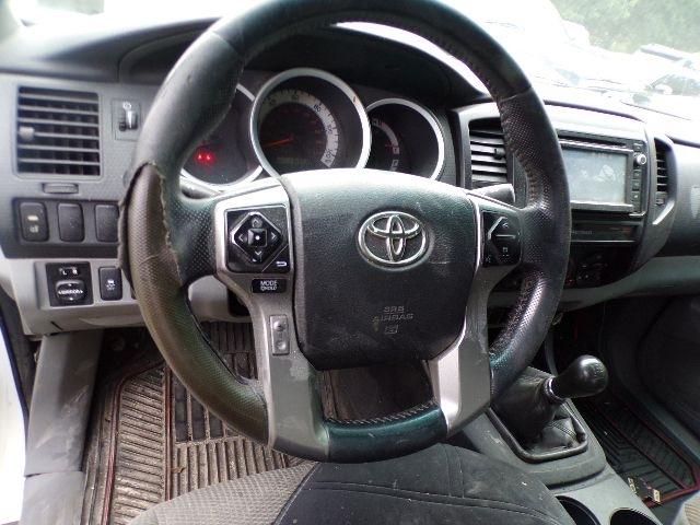 Toyota Tacoma 4WD Access Cab I4 AT (Natl) 2015