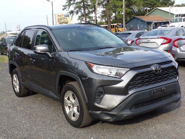 Toyota RAV4 XLE AWD (Natl) 2021