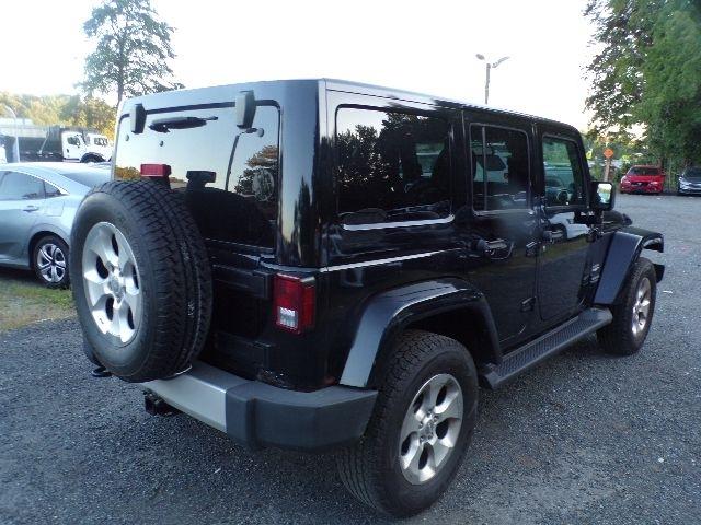 Jeep Wrangler Unlimited 4WD 4dr Sahara 2014