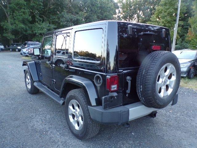 Jeep Wrangler Unlimited 4WD 4dr Sahara 2014