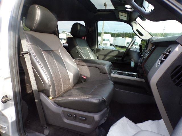 Ford Super Duty F-350 SRW 4WD Crew Cab 156" King Ranch 2016