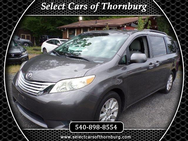 Toyota Sienna 5dr 7-Pass Van V6 XLE AWD (Natl) 2011