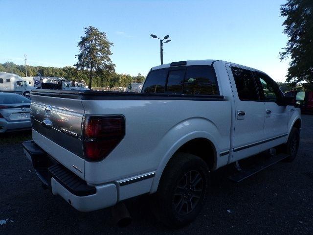 Ford F-150 4WD SuperCrew 145" Platinum 2011