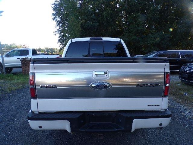 Ford F-150 4WD SuperCrew 145" Platinum 2011