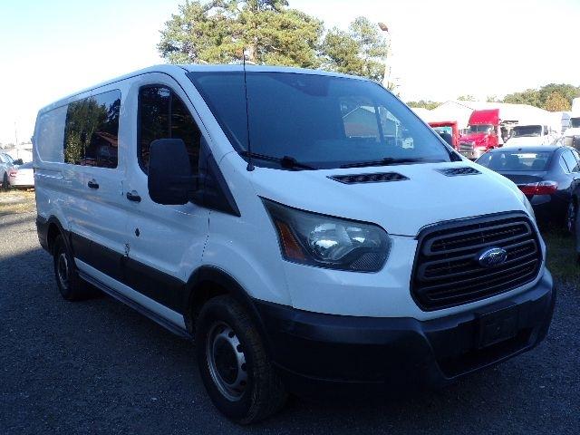 Ford Transit Cargo Van T-150 130" Low Rf 8600 GVWR Swing-Out RH Dr 2015