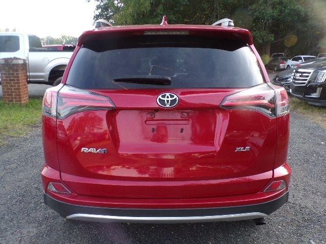 Toyota RAV4 FWD 4dr XLE (Natl) 2016