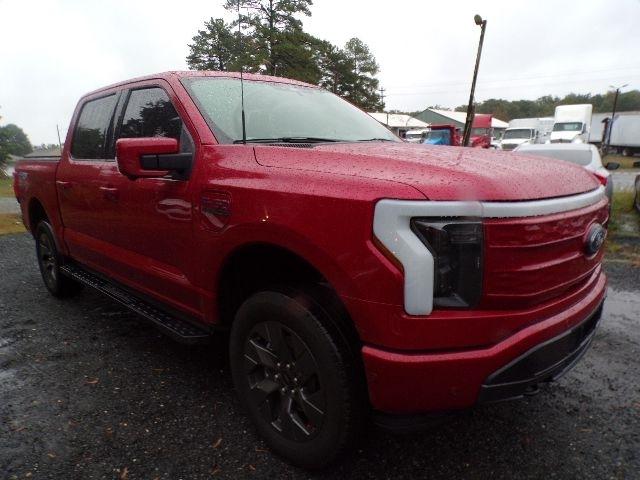 Ford F-150 Lightning LARIAT 4WD SuperCrew 5.5' Box 2022