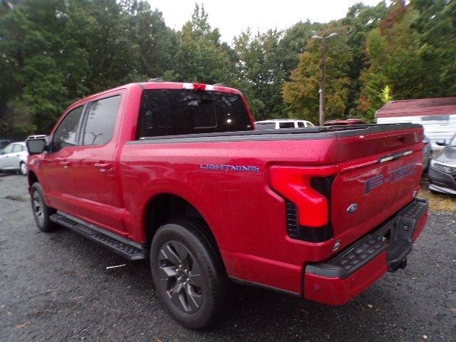 Ford F-150 Lightning LARIAT 4WD SuperCrew 5.5' Box 2022