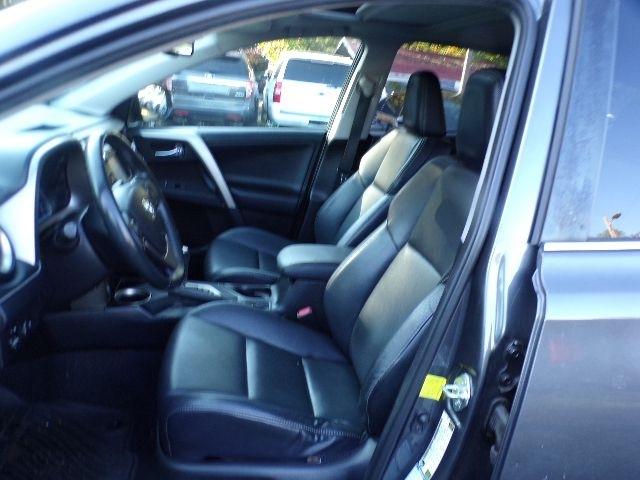 Toyota RAV4 AWD 4dr Limited (Natl) 2015