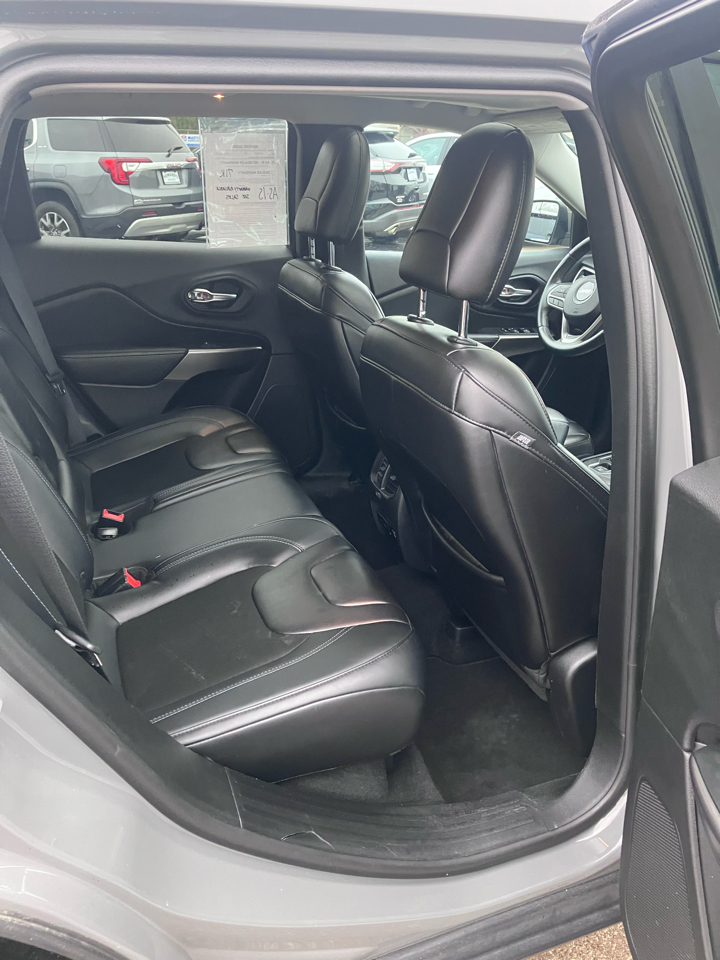 Jeep Cherokee Latitude Plus 4WD 2019