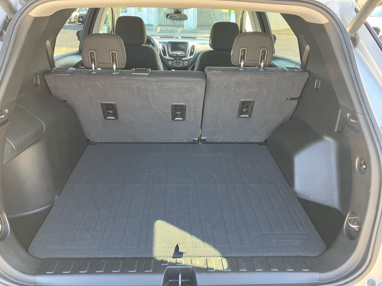 2020 Chevrolet Equinox LT photo 11