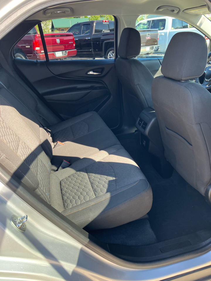 2020 Chevrolet Equinox LT photo 12