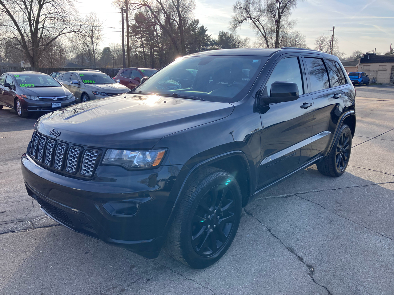 Jeep Grand Cherokee Laredo 4WD 2019