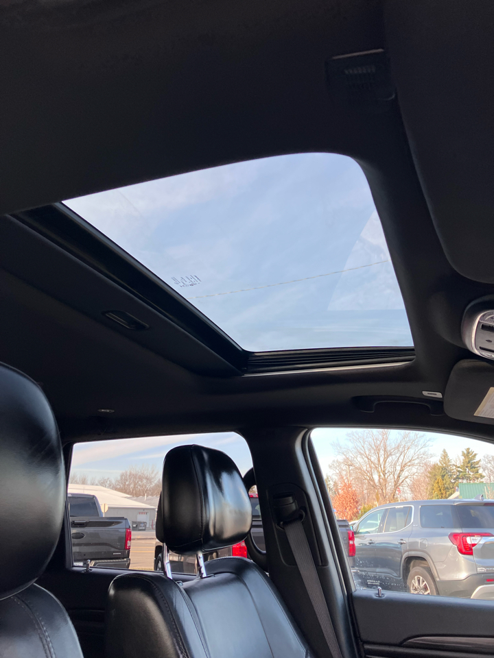 Jeep Grand Cherokee Laredo 4WD 2019