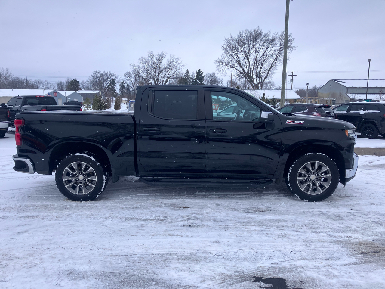 Chevrolet Silverado 1500 4WD Crew Cab 143.5" LT 2020