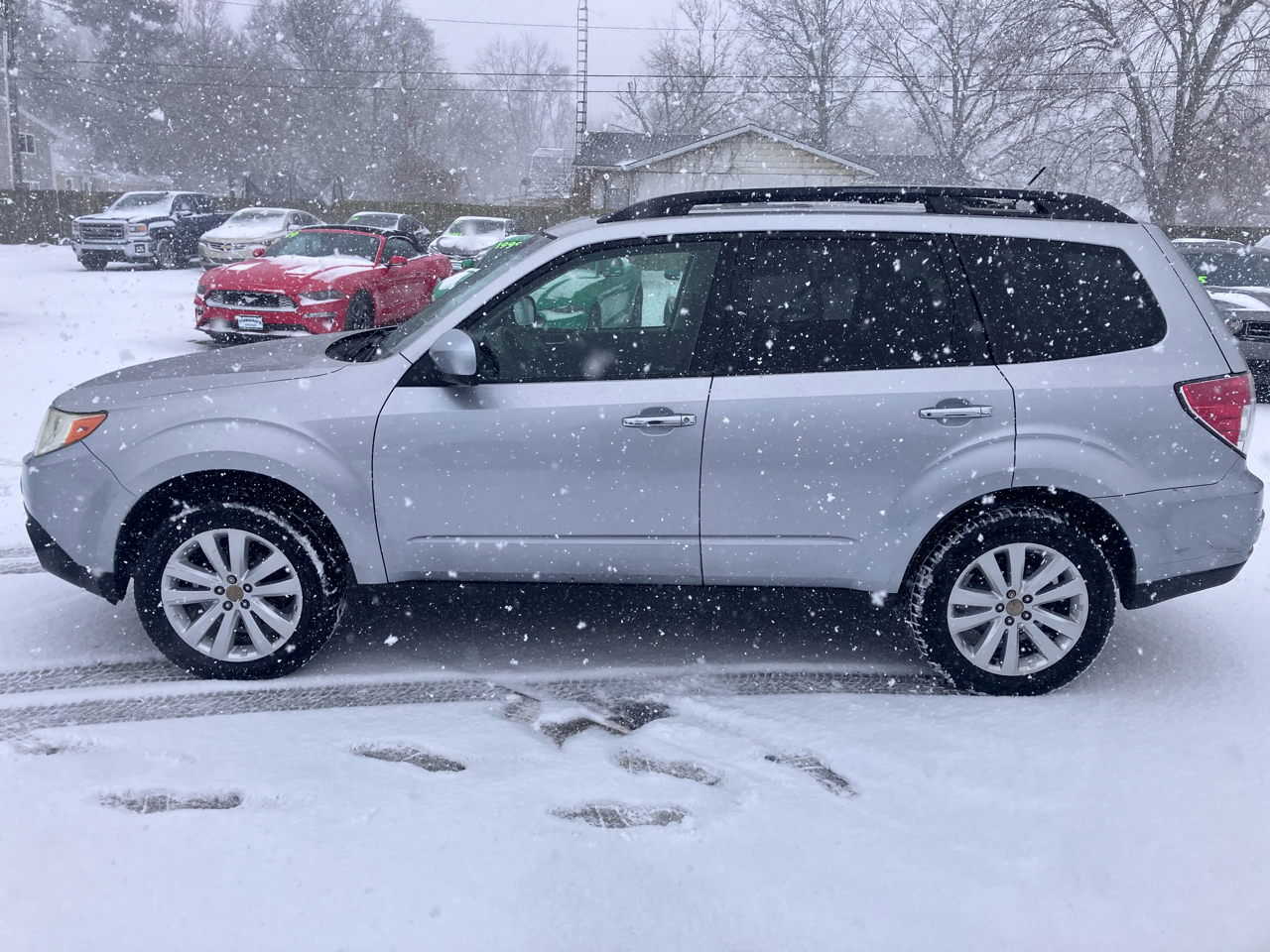 Subaru Forester 2.5X Premium 2012