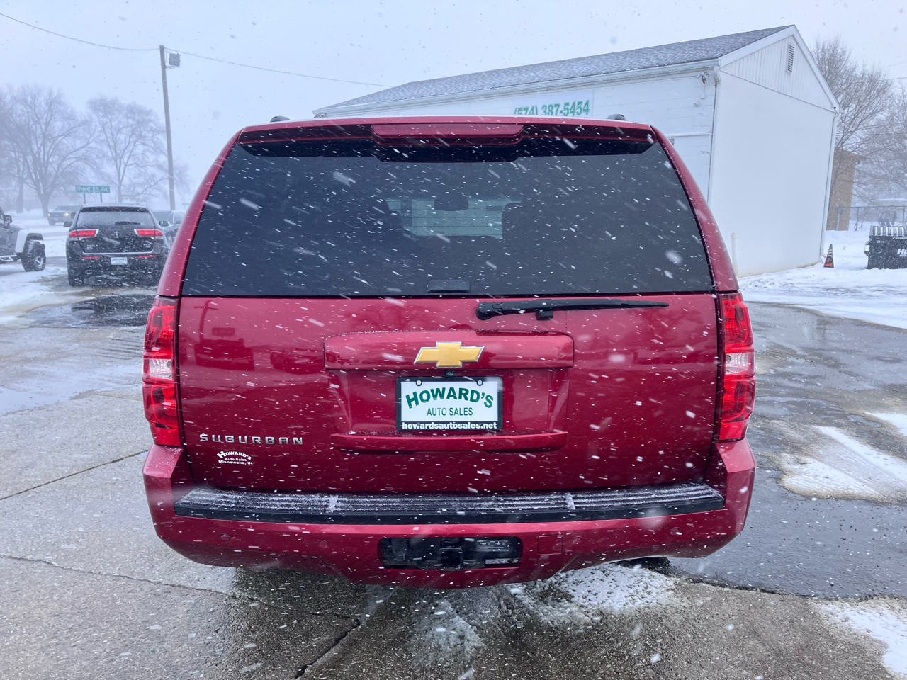 Chevrolet Suburban LT 1500 4WD 2014