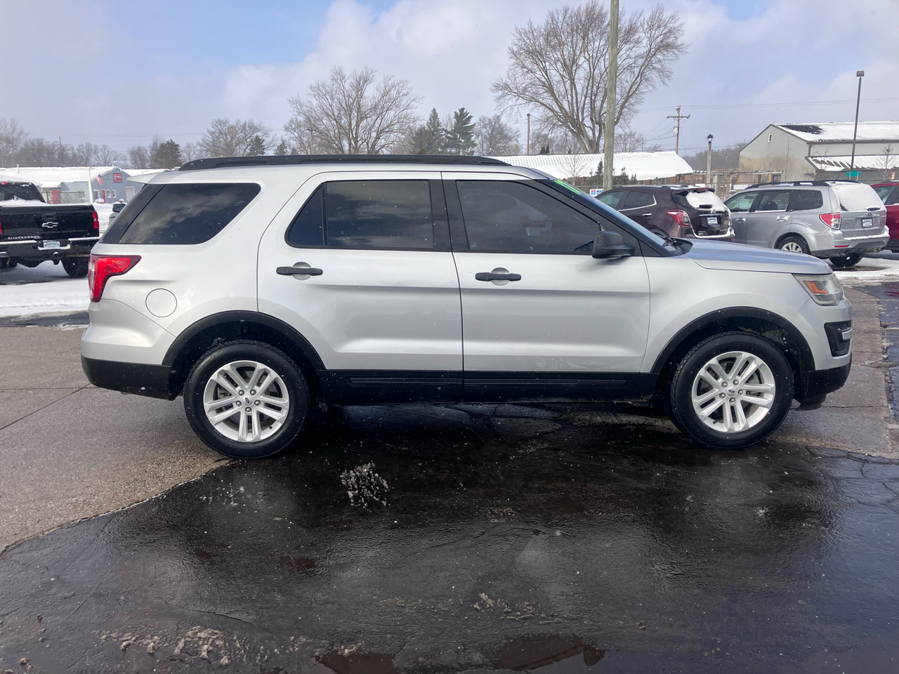 Ford Explorer Base 4WD 2017