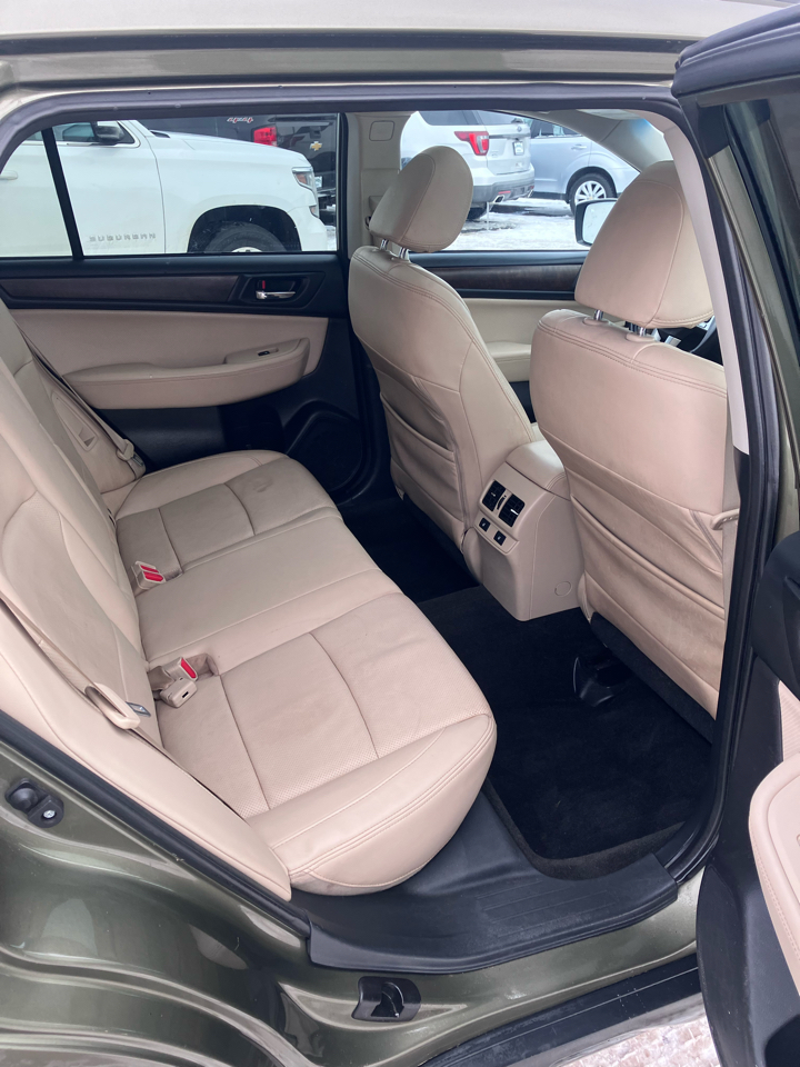 Subaru Outback 2.5i Limited 2015