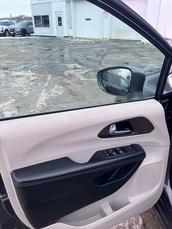 Chrysler Pacifica Touring-L 2018