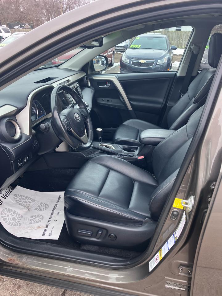 Toyota RAV4 Limited AWD 2013