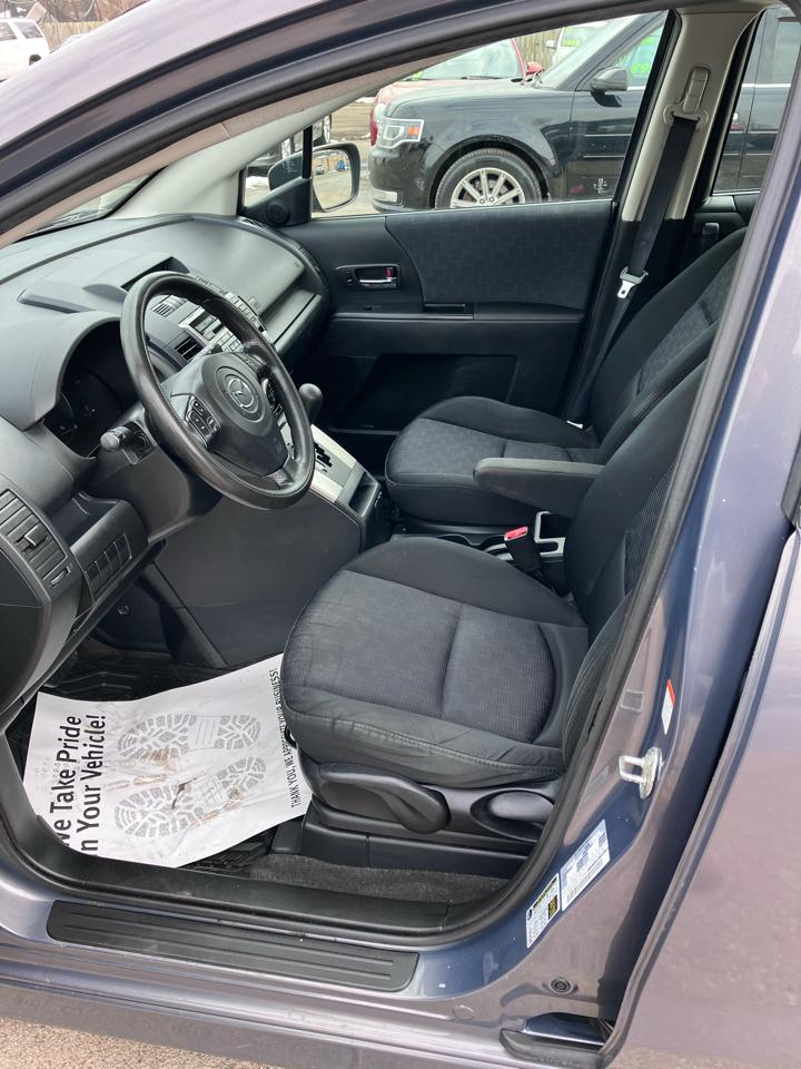 Mazda MAZDA5 Grand Touring 2010