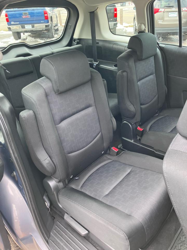 Mazda MAZDA5 Grand Touring 2010