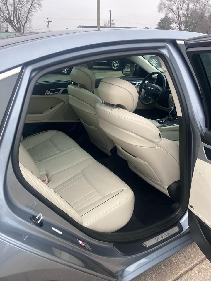 Genesis G80 3.8 2017