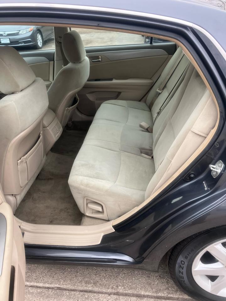 Toyota Avalon Limited 2009