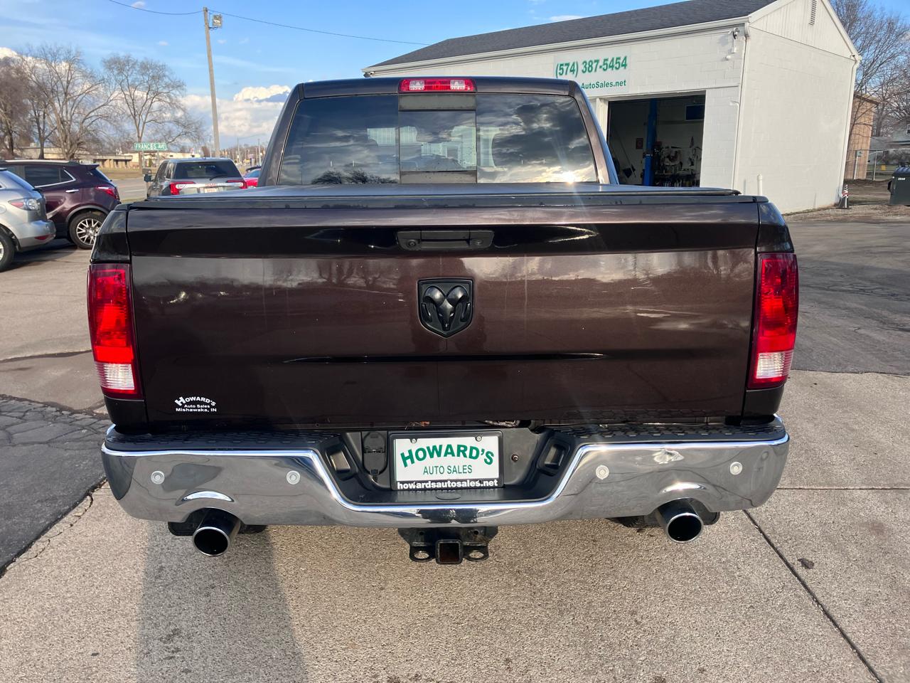 RAM 1500 SLT Crew Cab SWB 4WD 2017