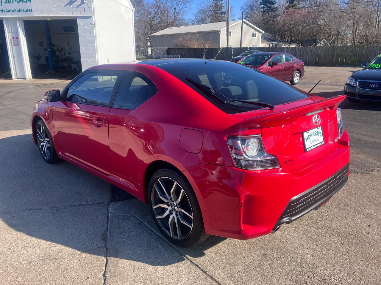 Scion tC Sports Coupe 6-Spd AT 2016